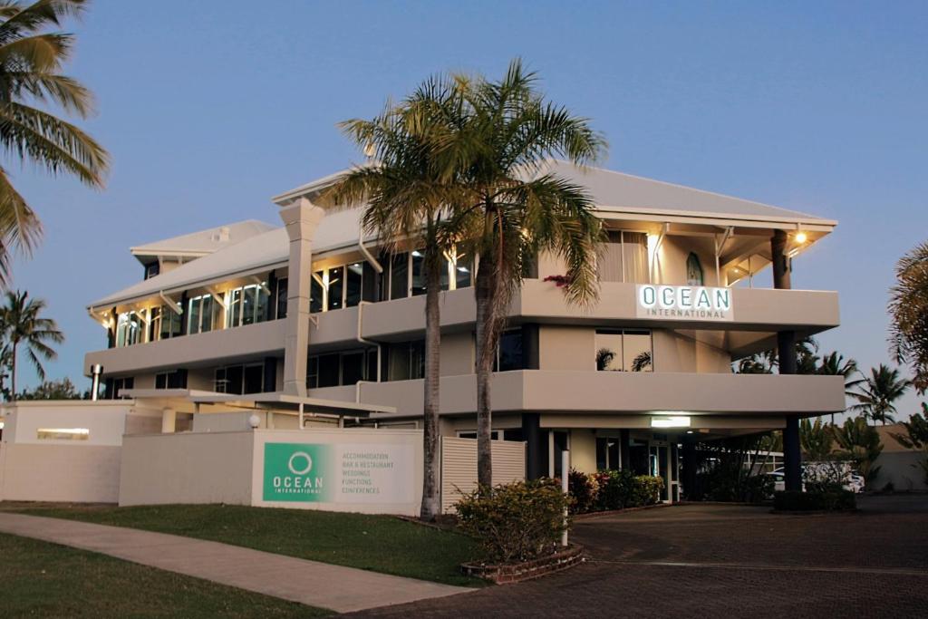 Mackay Lunch Seminar